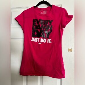 Short Sleeves Nike Shirt